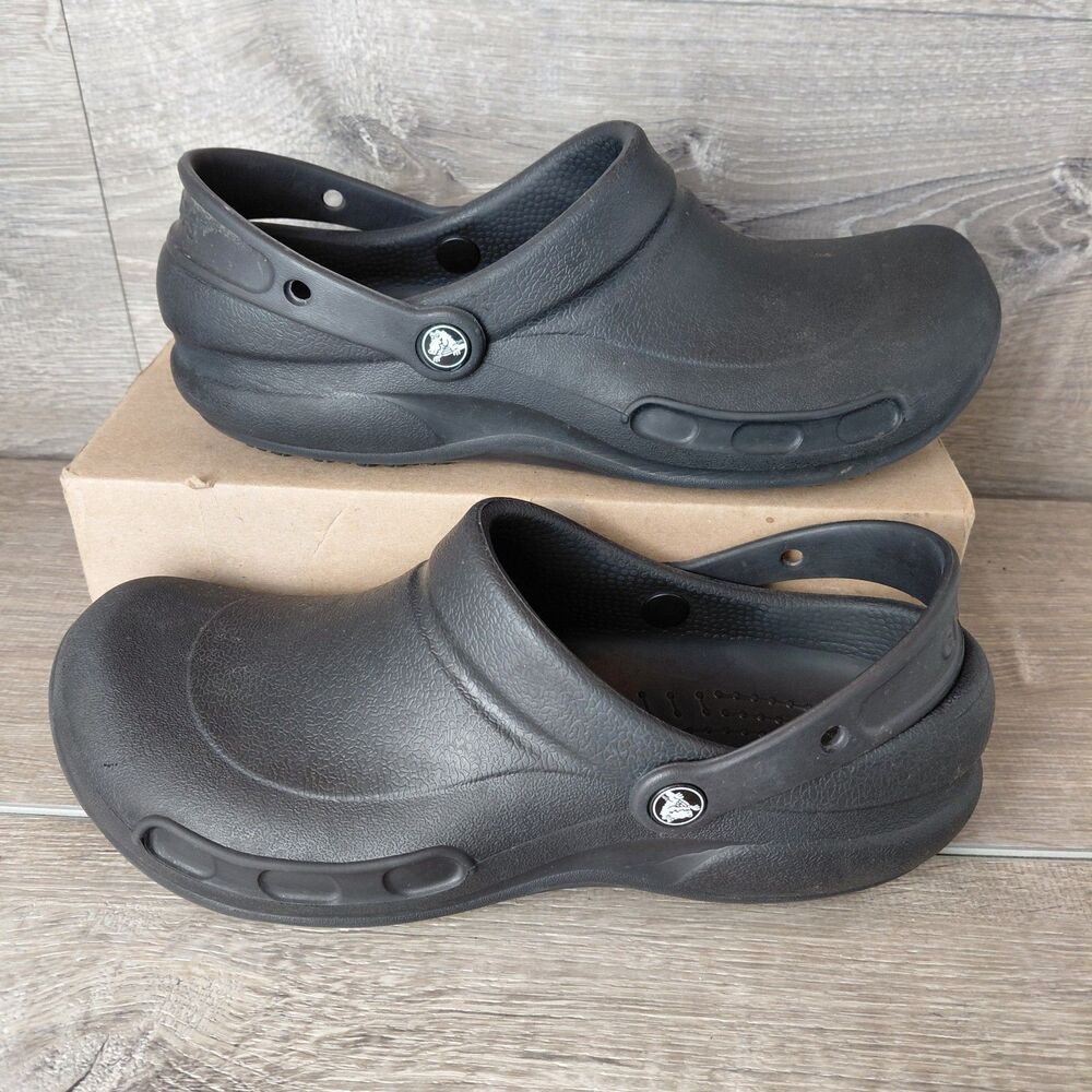 Crocs Bistro Clogs Black Unisex M7 W9 Slip Resistant Slip On Work Shoes Sandals